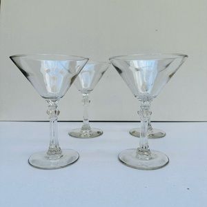Brand new Set of 4 Crystal Champagne